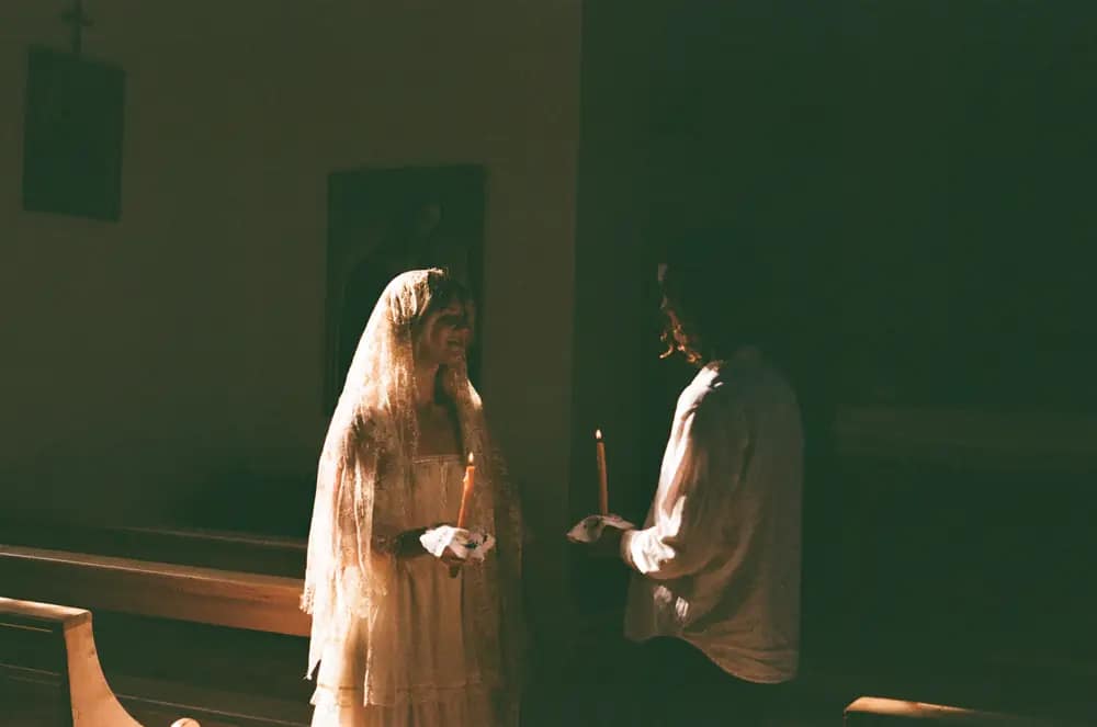 Cerimonia fotografata su pellicola analogica